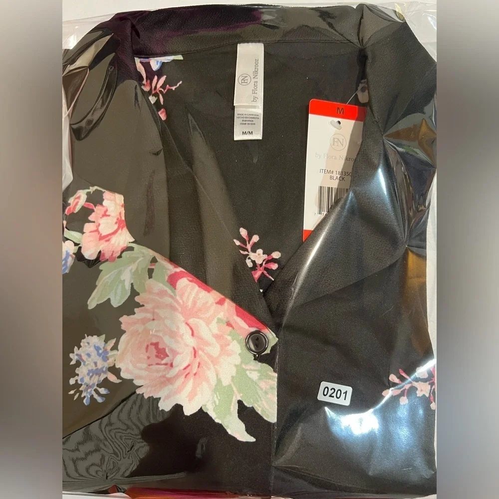 New 2 piece Flora Nikrooz Satin Trim Notch‎ Collar PJ Set, Black floral butter